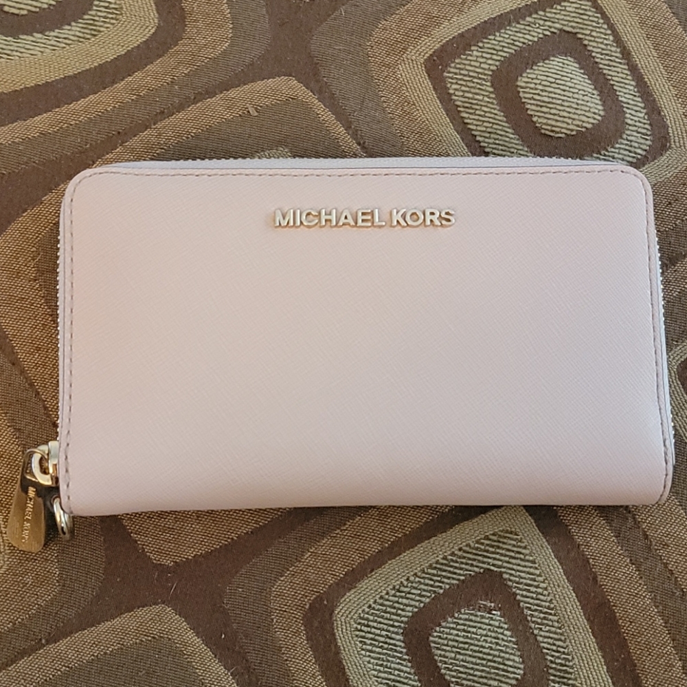 Michael Kors wallet